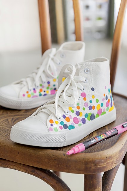 Paintmarker Uni POSCA PC7M breed donkergroen-3